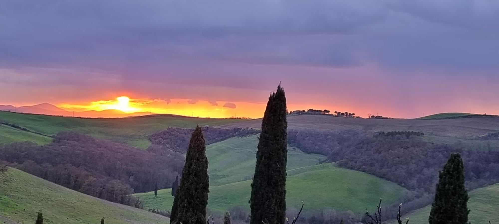 Agriturismo S. Eurosia Монтальчино Номер фото